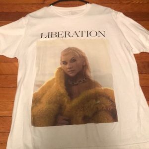 Christina Aguilera Liberation T Shirt Men’s Large